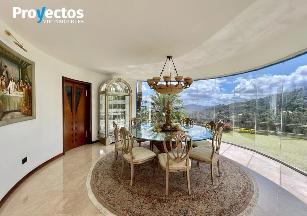 WhatsApp Image 2022-08-24 at 12.17.10 PM (1)