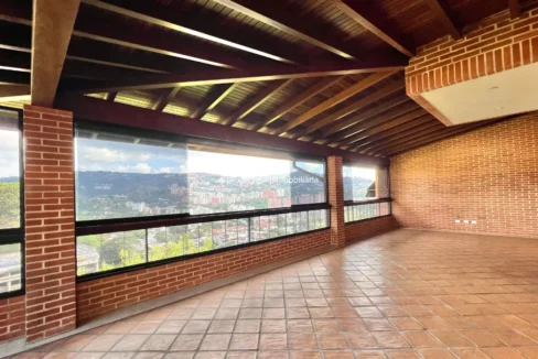 Casa en venta Caurimare Tepui 6.